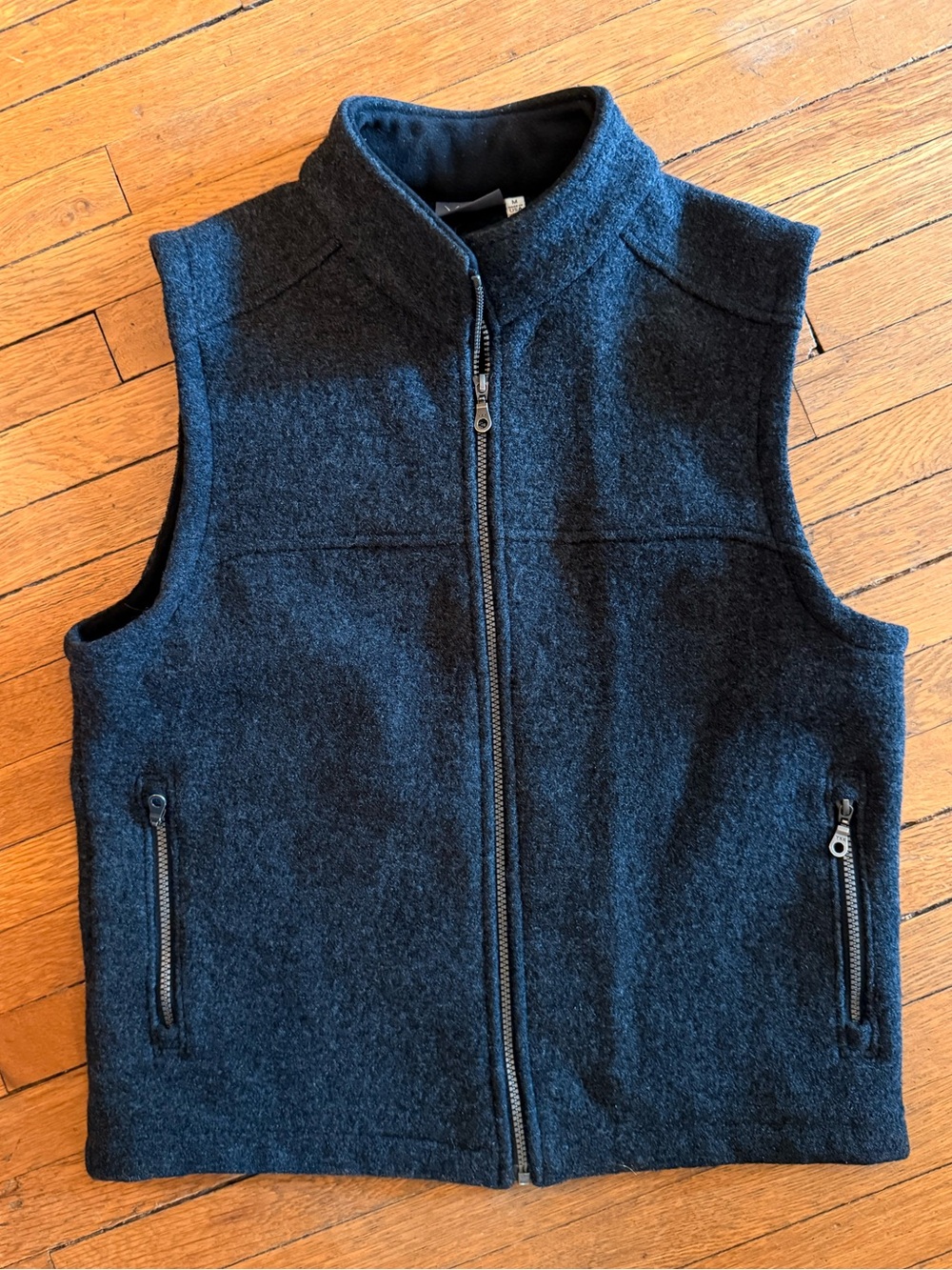 Ibex Arlberg Men’s Dark Gray Zip-Front Wool Vest